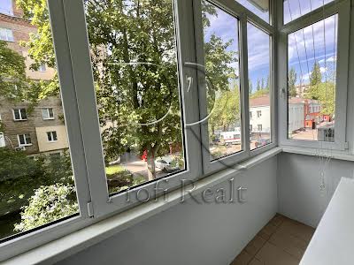 квартира за адресою Машинобудівна вул., 34