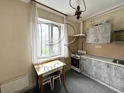 квартира по адресу Ревуцкого ул., 34А