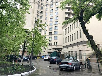 квартира по адресу Набережно-Крещатицкая ул., 3-А