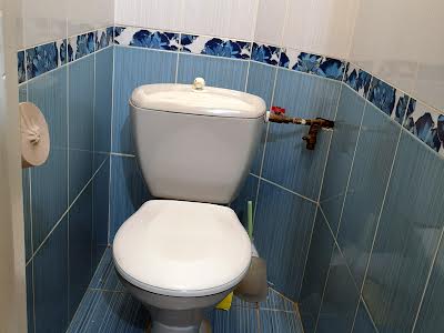 квартира за адресою Київ, Каштанова вул., 8-А