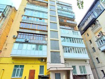 квартира за адресою Велика Житомирська вул., 14
