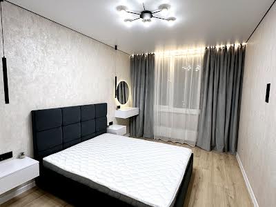 квартира по адресу Родини Крістерів ул., 14