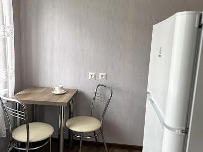 квартира по адресу Дарницкий бульв., 15