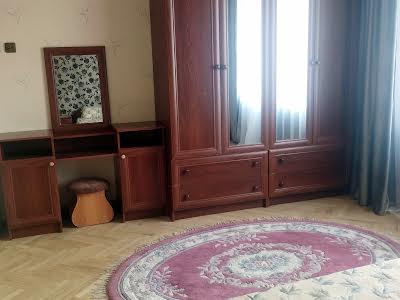 квартира за адресою Генерала Алмазова вул. (Кутузова), 14