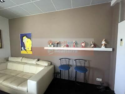 квартира за адресою Науки просп., 42/1к4