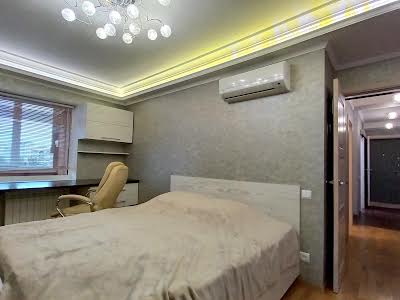 квартира по адресу Владимира Ивасюка просп. (Героїв Сталінграду), 19