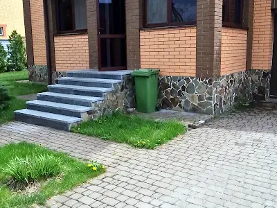 будинок за адресою с. Щасливе, мальовнича