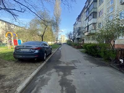 квартира за адресою Алішера Навої просп., 86