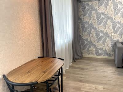 квартира по адресу Олександра Лазаревського ул. (Минина), 3