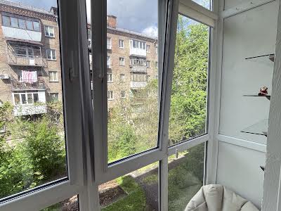 квартира за адресою Машинобудівна вул., 34