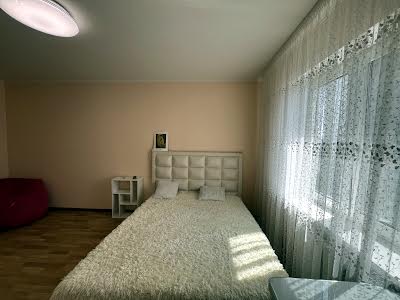 квартира по адресу Драгоманова ул., 1-К