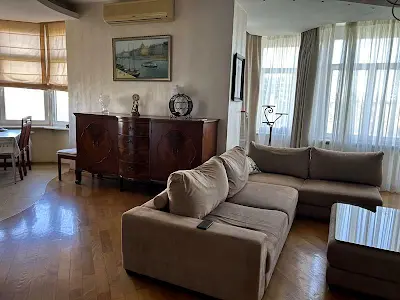 квартира за адресою Київ, Кловський узвіз, 5