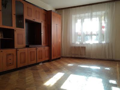 квартира по адресу Лобановського, 130