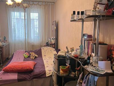 квартира за адресою Йорданська вул. (Лайоша Гавро), 18