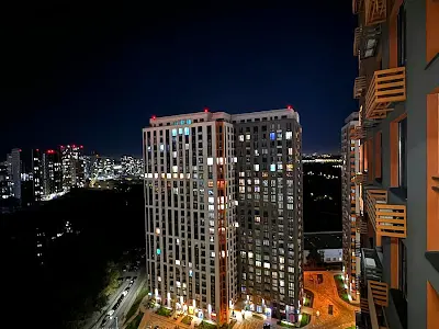 квартира за адресою Дніпровська набережна вул., 20а