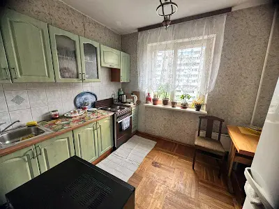 квартира за адресою Квітневий пров., 1-Б