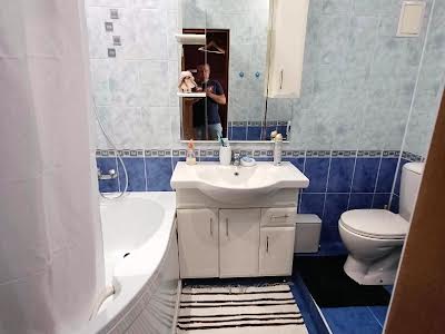 квартира за адресою Шота Руставелі вул., 26