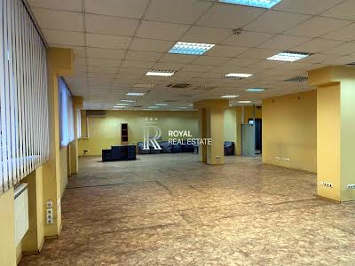 комерційна за адресою Біличанська вул., 44а