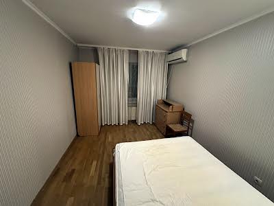 квартира по адресу Миколы Бажана просп., 26