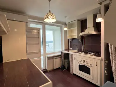 квартира за адресою Миколи Ушакова вул., 4