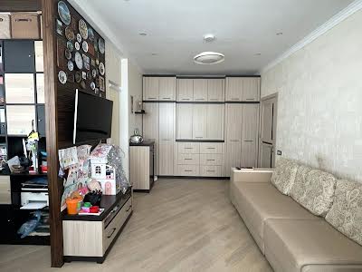 квартира за адресою Академіка Писаржевського вул., 8