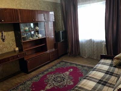квартира за адресою Братиславська вул., 36