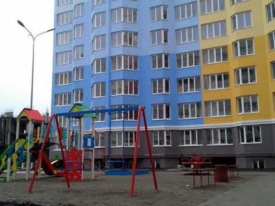 квартира за адресою с. Святопетрівське, Теплична вул., 48