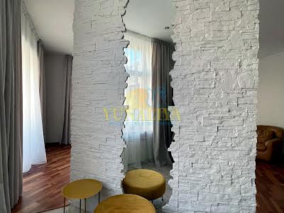 квартира за адресою Велика Васильківська вул. (Червоноармійська), 108
