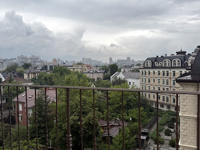 квартира за адресою Новоселицька вул., 10