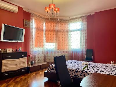 квартира за адресою Євгена Коновальця вул. (Щорса), 36-Б