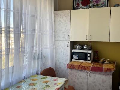 квартира за адресою Алішера Навої просп., 86