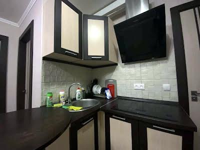 квартира за адресою Урлівська вул., 23