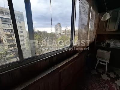 квартира по адресу Голосеевский просп. (40-летия Октября), 108/3