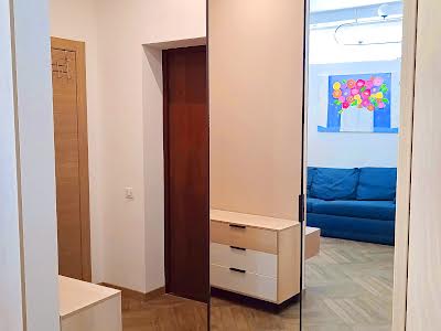 квартира по адресу Василия Тютюнника ул. (Анрі Барбюса), 37/1