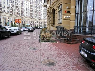 квартира по адресу Вячеслава Черновола ул., 27