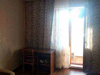 кімната за адресою Володимира Івасюка просп. (Героїв Сталінграду), 63