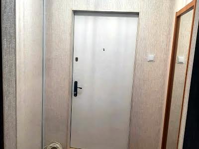 квартира по адресу Александра Мишуги ул., 1/4