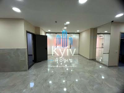 комерційна за адресою Басейна вул., 7