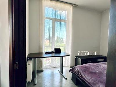 квартира за адресою Регенераторна вул., 4к2