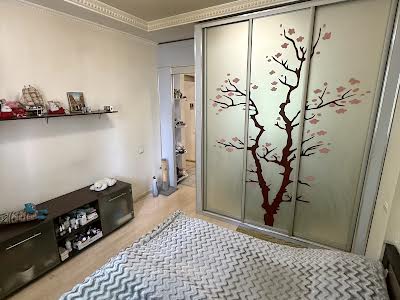 квартира за адресою Білоруська вул., 30