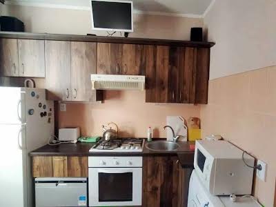 квартира за адресою Захарівська вул., 2