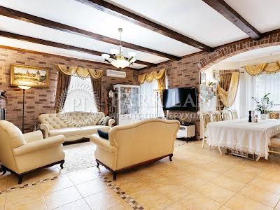 будинок за адресою Кооперативна, 5а