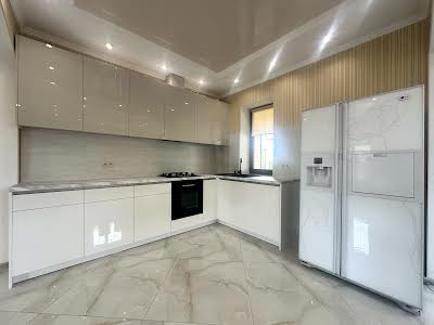 будинок за адресою Центральна вул., 65