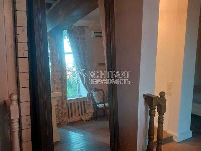 квартира по адресу Свободы ул., 27