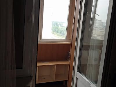 квартира за адресою Київ, Миколи Бажана просп., 7