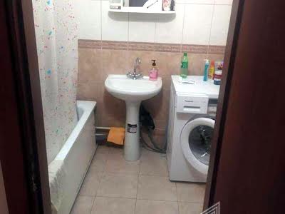 квартира за адресою Київ, Олени Пчілки вул., 4