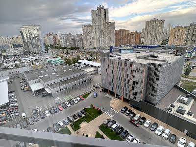 квартира за адресою Дніпровська набережна вул., 18-А