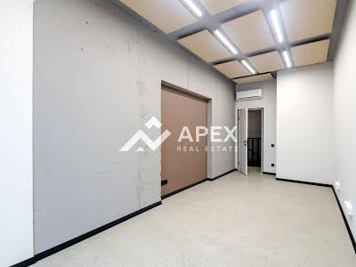коммерческая по адресу Антоновича(Горького), 109