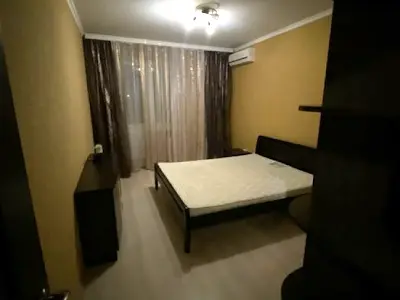 квартира за адресою Теплична вул., 42