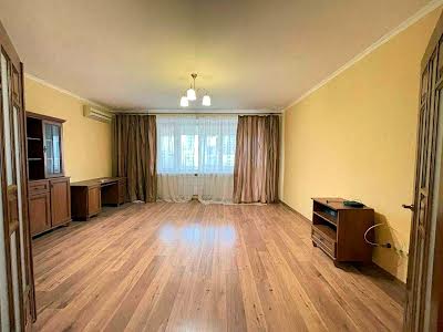 квартира за адресою Тарасівська вул., 21